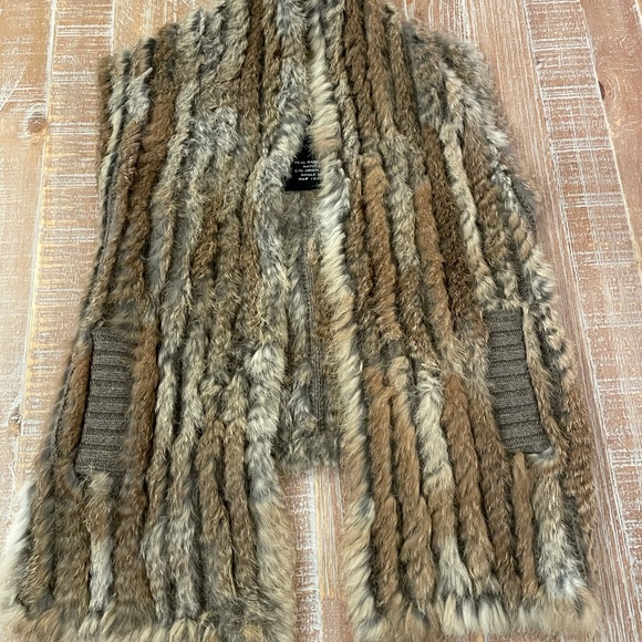 Marc Jacobs Fur Vest - Picture 3 of 9